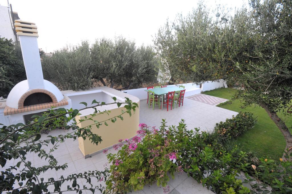 Athena Villas Olive Grove & Estate Гувес Номер фото