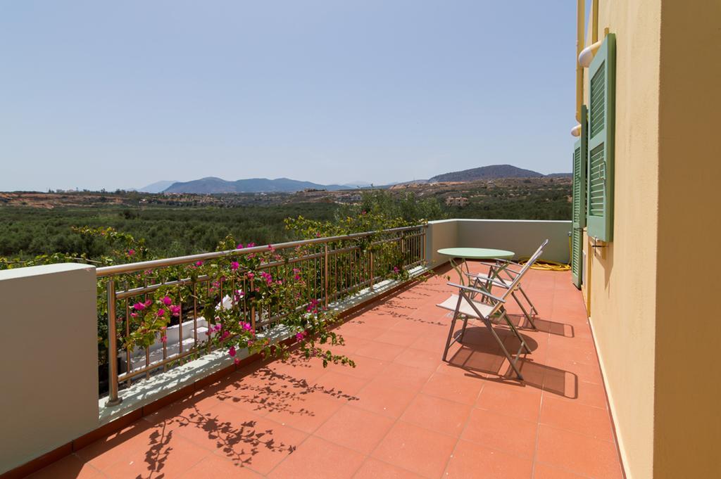 Athena Villas Olive Grove & Estate Гувес Екстер'єр фото