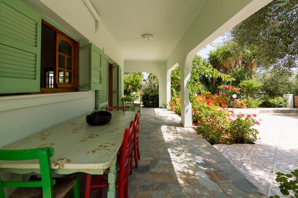 Athena Villas Olive Grove & Estate Гувес Екстер'єр фото